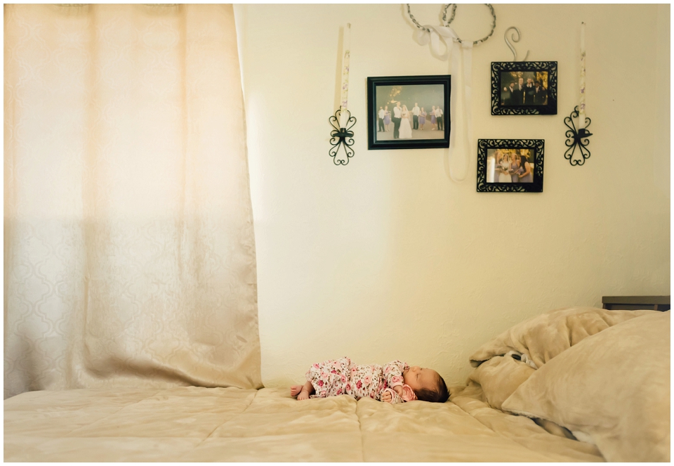 newborn-baby-in-home-session-skagit-county-photography.jpg
